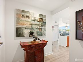 2929 1st Avenue 817, Seattle WA 98121