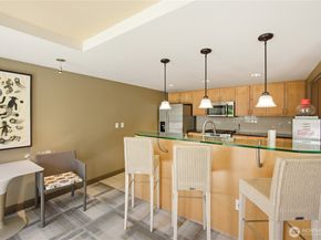 2929 1st Avenue 817, Seattle WA 98121