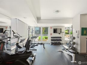 2929 1st Avenue 817, Seattle WA 98121