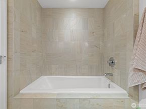 500 106th Avenue NE 3815, Bellevue WA 98004
