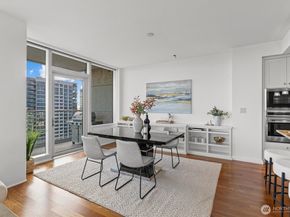 500 106th Avenue NE 3815, Bellevue WA 98004
