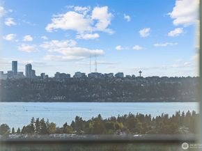 500 106th Avenue NE 3815, Bellevue WA 98004