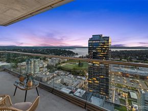 500 106th Avenue NE 3815, Bellevue WA 98004