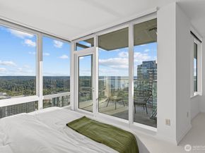 500 106th Avenue NE 3815, Bellevue WA 98004
