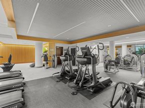 500 106th Avenue NE 3815, Bellevue WA 98004