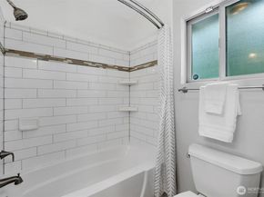 818 W Argand Street, Seattle WA 98119