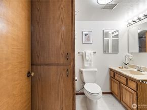 818 W Argand Street, Seattle WA 98119