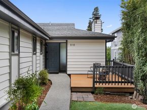 818 W Argand Street, Seattle WA 98119