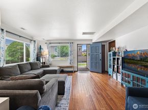 818 W Argand Street, Seattle WA 98119