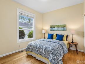 8609 55th Avenue S, Seattle WA 98118