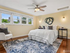 8609 55th Avenue S, Seattle WA 98118