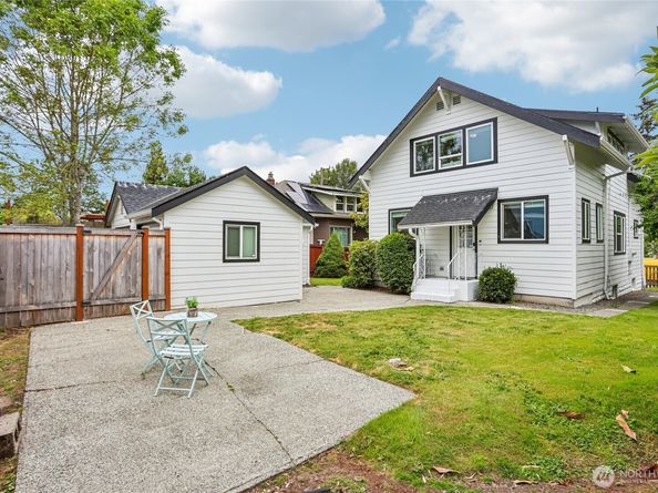8609 55th Avenue S, Seattle WA 98118