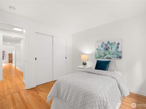 14821 104th Avenue NE, Bothell WA 98011