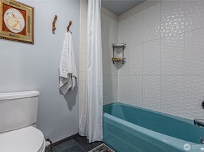 29902 2nd Place SW, Federal Way WA 98023