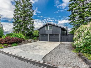 29902 2nd Place SW, Federal Way WA 98023