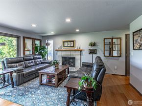 29902 2nd Place SW, Federal Way WA 98023