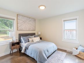 1420 S 129th Street, Burien WA 98168