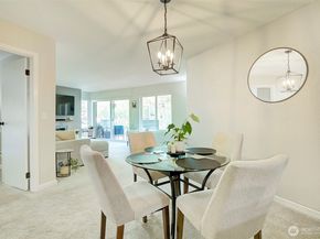 4214 W Lake Sammamish Parkway NE 202, Redmond WA 98052