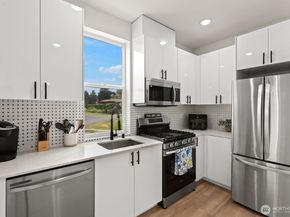 9326 Renton Avenue S G, Seattle WA 98118