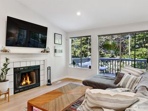 5126 S Garden Loop Road 11, Seattle WA 98118