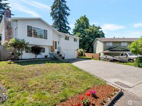 18925 49th Place W, Lynnwood WA 98036