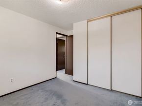 18925 49th Place W, Lynnwood WA 98036