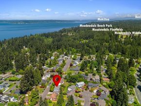 17631 69th Place W, Edmonds WA 98026