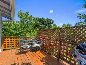 17631 69th Place W, Edmonds WA 98026