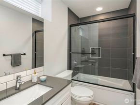 1529 Sturgus Avenue S, Seattle WA 98144