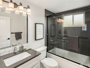 1529 Sturgus Avenue S, Seattle WA 98144