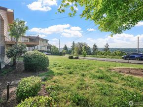 8626 S 134th Street, Seattle WA 98178