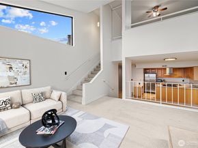 11226 NE 68th Street E, Kirkland WA 98033