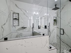 17498 NE 40th Place I1, Redmond WA 98052