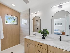 5716 NE 65th Street, Seattle WA 98115