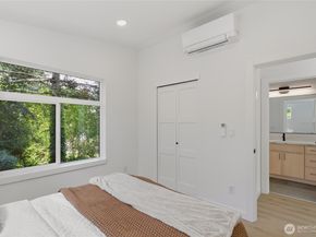 5716 NE 65th Street, Seattle WA 98115