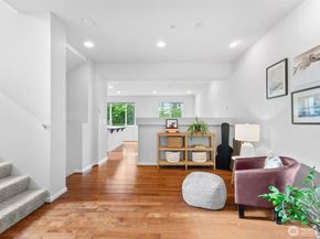 15720 Manor Way Q8, Lynnwood WA 98087