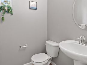 15720 Manor Way Q8, Lynnwood WA 98087