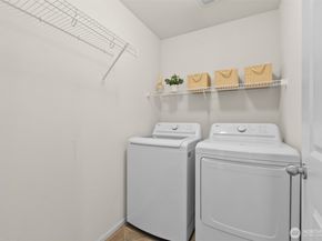 15720 Manor Way Q8, Lynnwood WA 98087