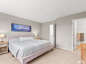 15720 Manor Way Q8, Lynnwood WA 98087