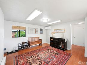 7033 153rd Avenue SE, Snohomish WA 98290