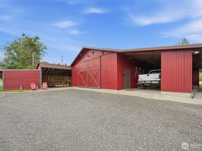 7033 153rd Avenue SE, Snohomish WA 98290
