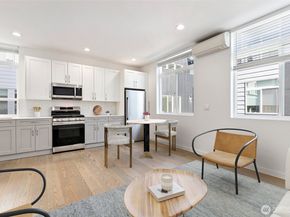 919 NW 56th Street D, Seattle WA 98107