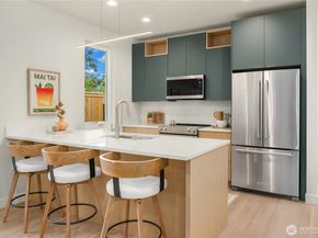 112 29th Avenue E, Seattle WA 98112