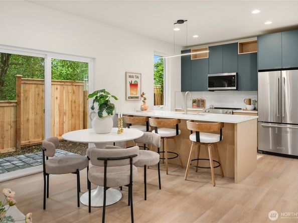 112 29th Avenue E, Seattle WA 98112