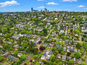 112 29th Avenue E, Seattle WA 98112