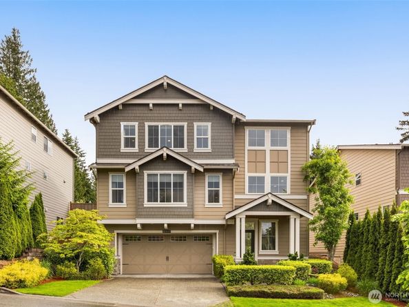 22997 SE 52nd Street 12, Issaquah WA 98029