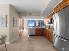 650 Bellevue Way NE 2301, Bellevue WA 98004