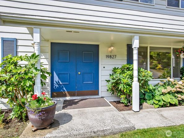 19827 11th Avenue NW, Shoreline WA 98177