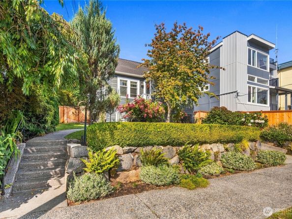3613 35th Avenue SW, Seattle WA 98126