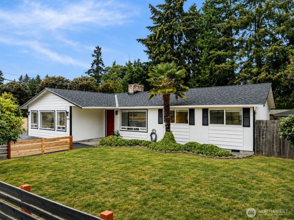 528 SW 118th Street, Seattle WA 98146